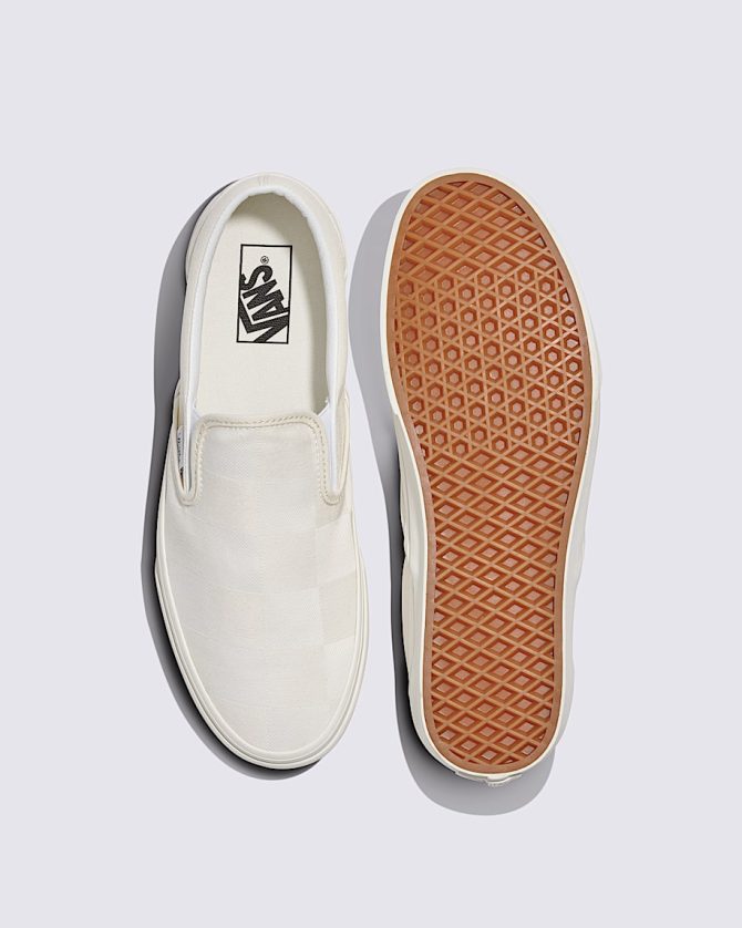 Classic Slip-On Checkerboard Shoe VN000D5PCJA - Image 3