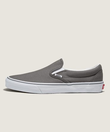 Customs Classic Slip-On Wide Shoe VN0A3VC0485