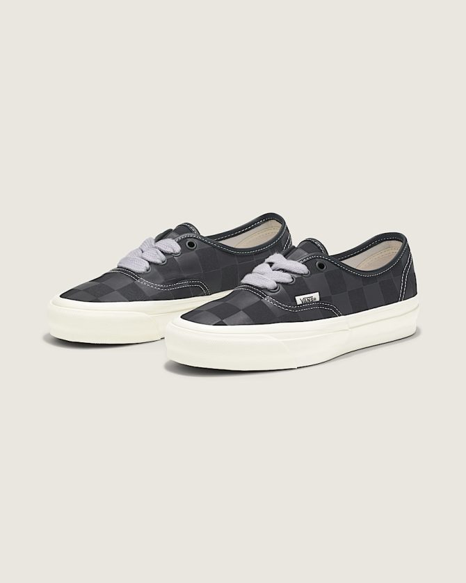 Premium Authentic Checkerboard Shoe VN000D5KEST - Image 2