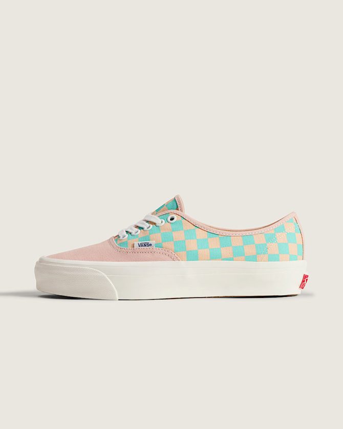 Premium Authentic Checkerboard Shoe VN000EBNO3N