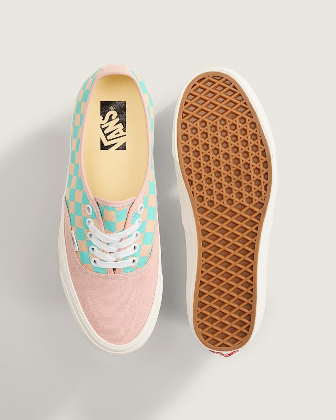Premium Authentic Checkerboard Shoe VN000EBNO3N - Image 4