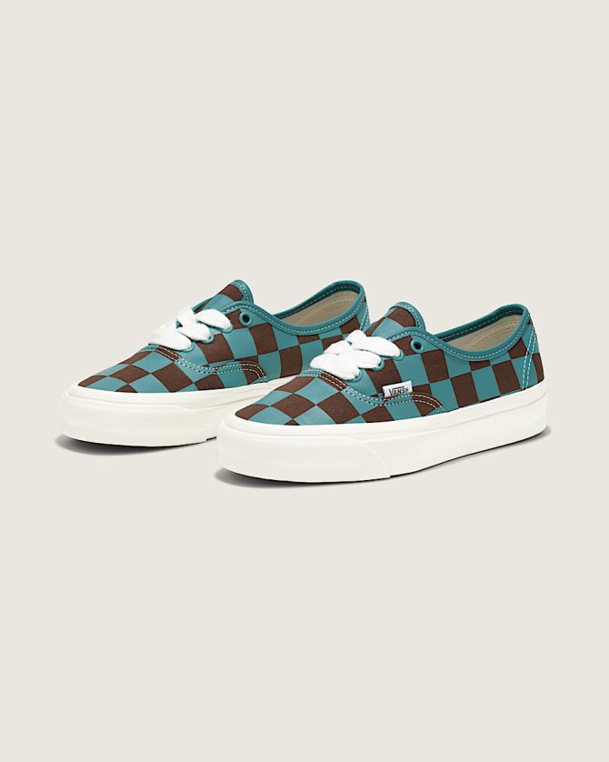 Premium Authentic Checkerboard Shoe VN000D5KERD - Image 2