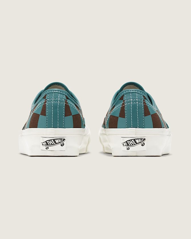 Premium Authentic Checkerboard Shoe VN000D5KERD - Image 4