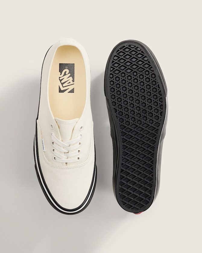 Premium Authentic Duck Canvas Shoe VN000EBNYB2 - Image 4