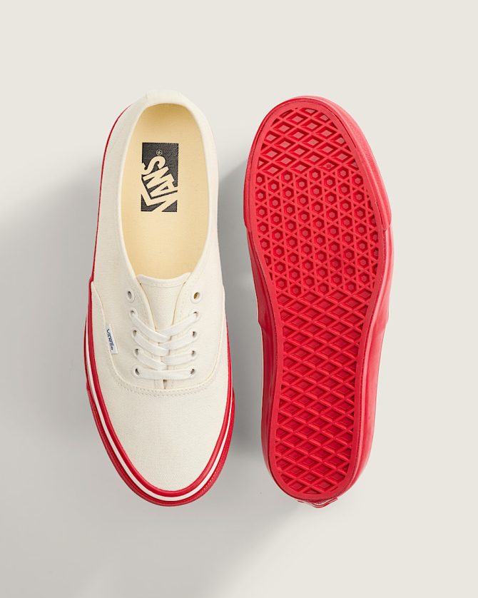 Premium Authentic Duck Canvas Shoe VN000EBNYF9 - Image 4