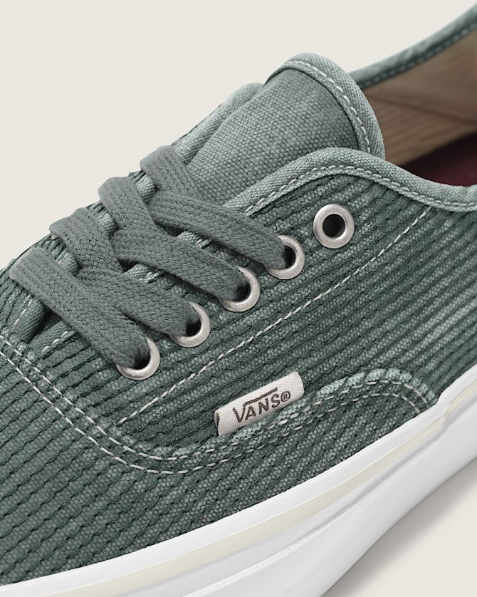 Premium Authentic Kickdown Shoe VN000D4YFRS - Image 6