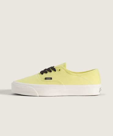 Premium Authentic Kickdown Shoe VN000DA66JL