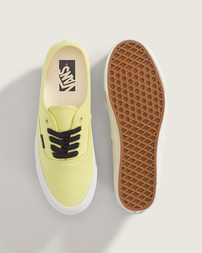 Premium Authentic Kickdown Shoe VN000DA66JL - Image 3