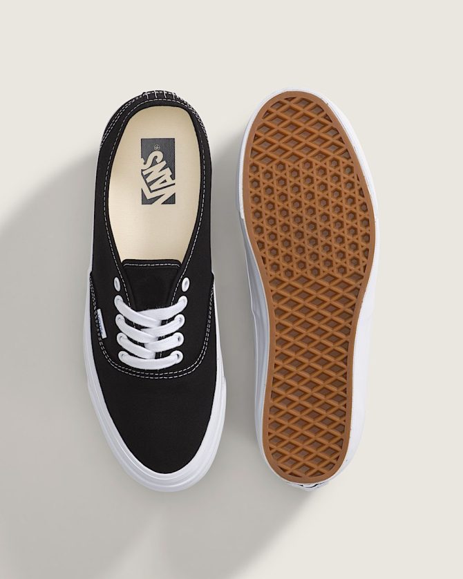 Premium Authentic Shoe VN000CQABA2 - Image 3