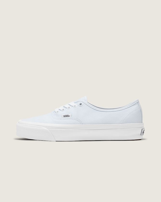Premium Authentic Shoe VN000D5KBKJ
