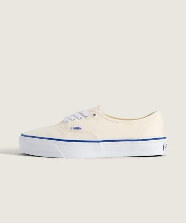 Premium Authentic Shoe VN000CQAOFW