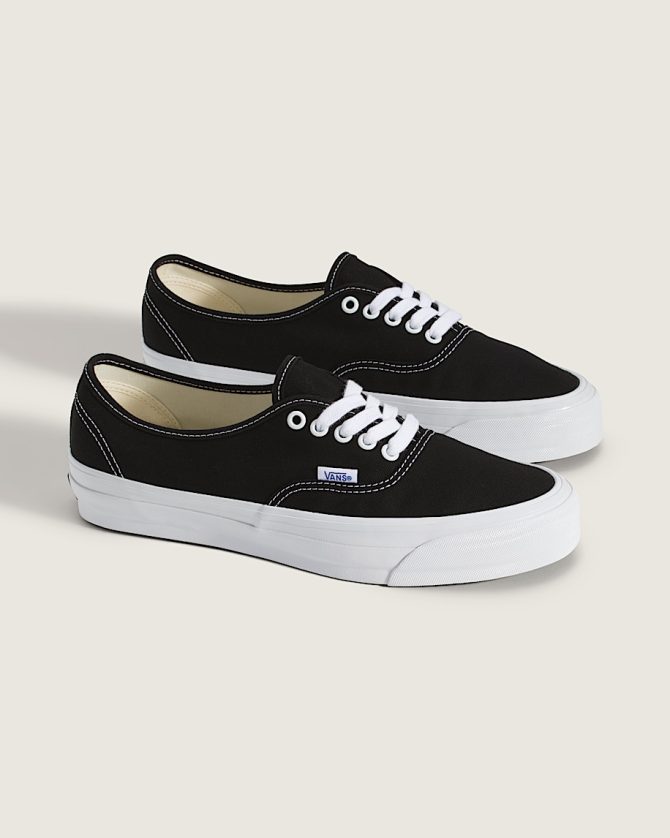 Premium Authentic Shoe VN000CQABA2 - Image 2