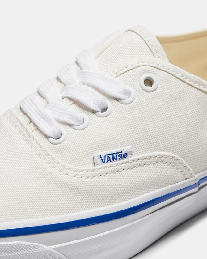 Premium Authentic Shoe VN000CQAOFW - Image 5