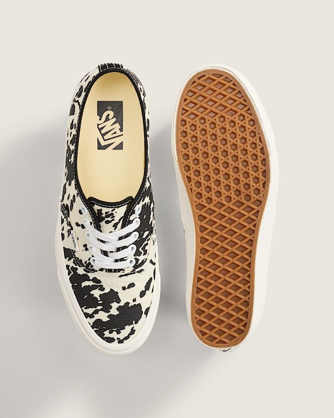 Premium Authentic Shoe VN000EBNBPT - Image 4