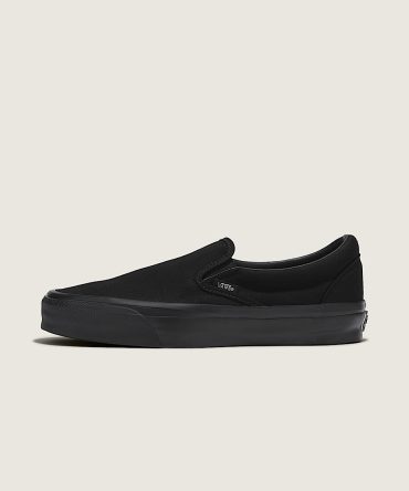 Premium Classic Slip-On  Shoe VN0007PJBKA