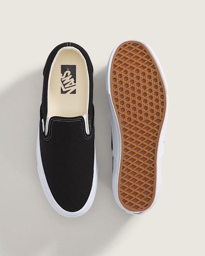 Premium Classic Slip-On  Shoe VN000CSEBA2 - Image 3