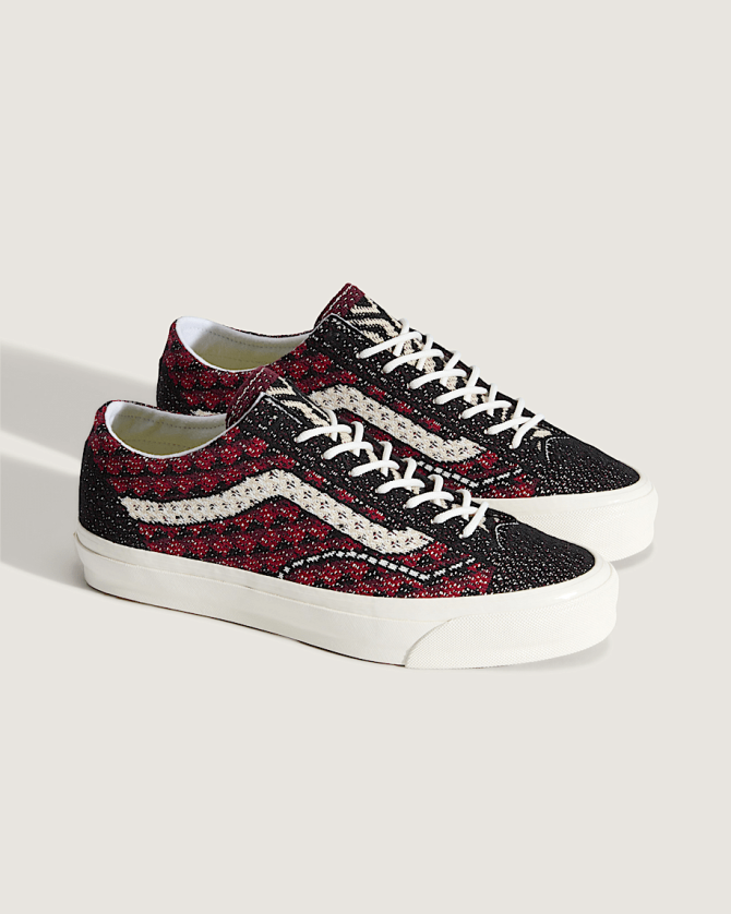 Premium Old Skool Shoe VN000EFKBRD - Image 2