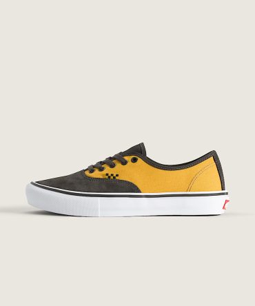 Skate Authentic Shoe VN000EERBLN