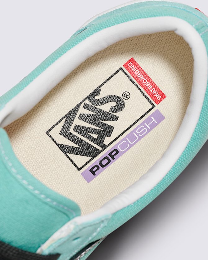 Skate Old Skool Shoe VN0A2Z32H44 - Image 5